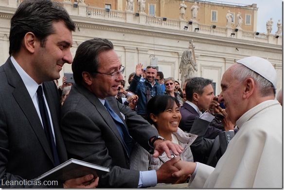 Jorge Roig con el papa Francisco