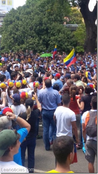 capriles2