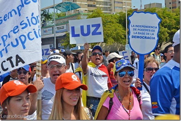 marcha estudiantes 19-03-14 (21) (Copiar)