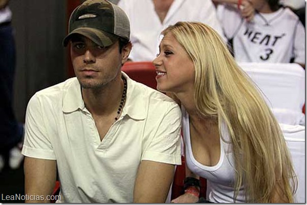 enrique-iglesias-y-anna-kournikova-12032