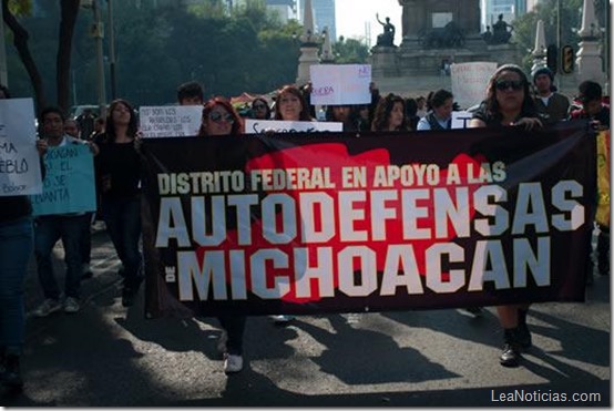 marcha-pro-autodefensas-en-el-df