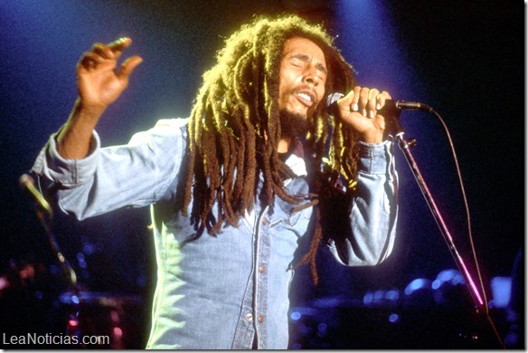 Marley_Bob_004_C_c_MOA_(Nov_27_1979_Roxy_Theater).jpg