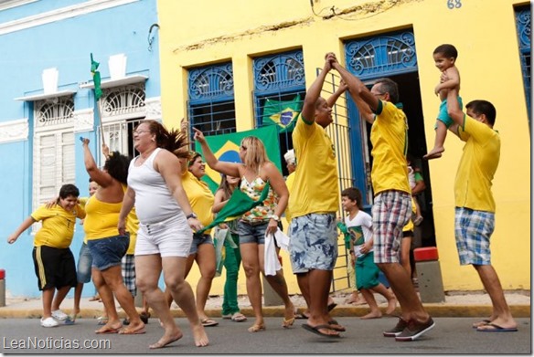 celebran triunfo brasil