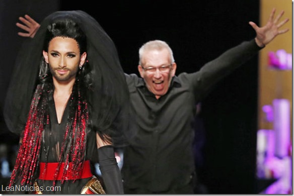 Conchita_Wurts-Jean-Paul_Gaultier-Paris-traje_de_novia_