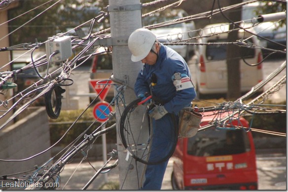 cable-fibra-optica-aire