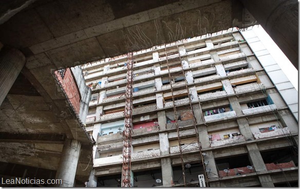 VENEZUELA-HOUSING-POVERTY-EVICTION-TOWER OF DAVID