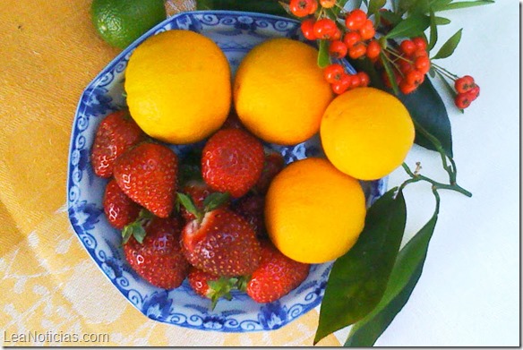naranjas y fresas