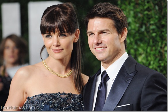 TOM-CRUISE-KATIE-HOLMES-