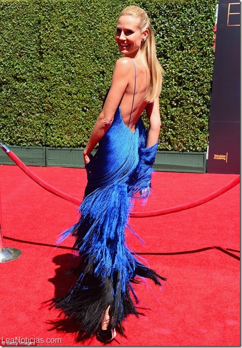 heidi klum vestido azul red carpet 2