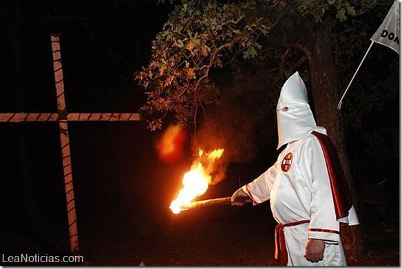 ku-klux-klan-ceremonia--644x362