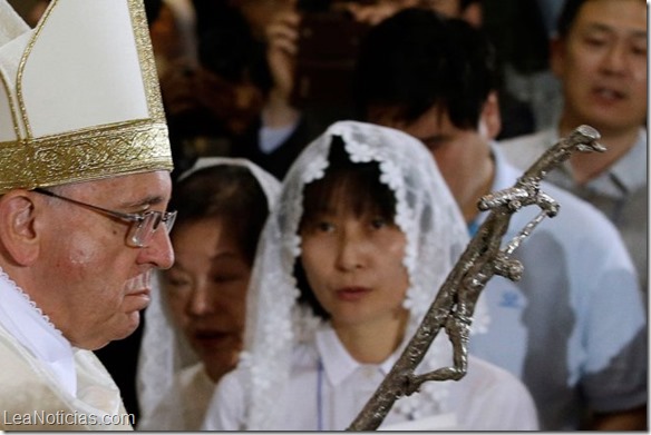 papa francisco y esclavas sexuales corea 3