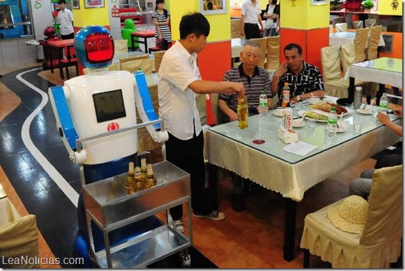 restaurant chino atendido por robots 4