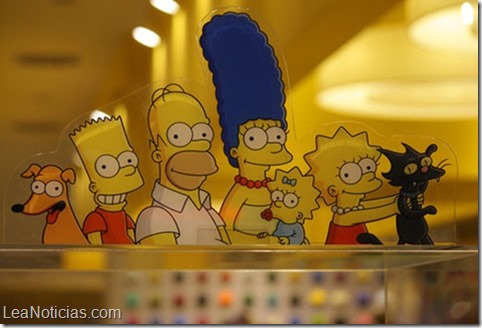 Simpsons_World-Fox-Apps-iPhone-iPad-Android-Apple_