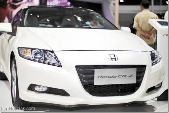 02-honda-cr-z