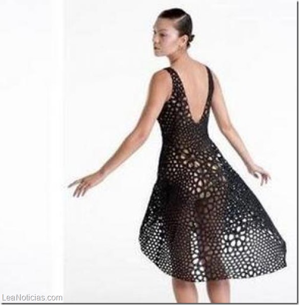 vestido-prenda-3d-impresora_3d-kinematics-moma_preima20141219_0270_32