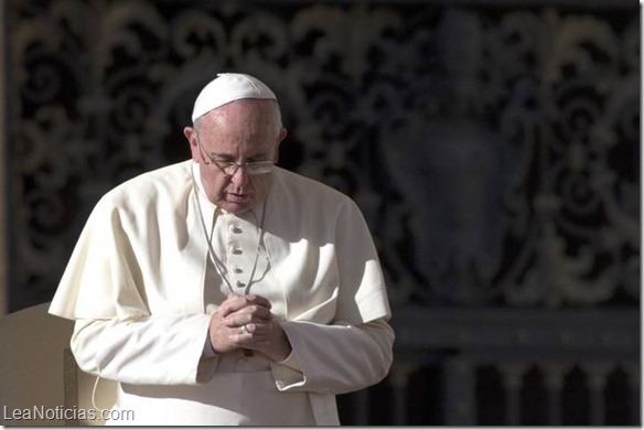 Papa-Francisco-Unidos-Cuba-AP_CLAIMA20141218_0057_28