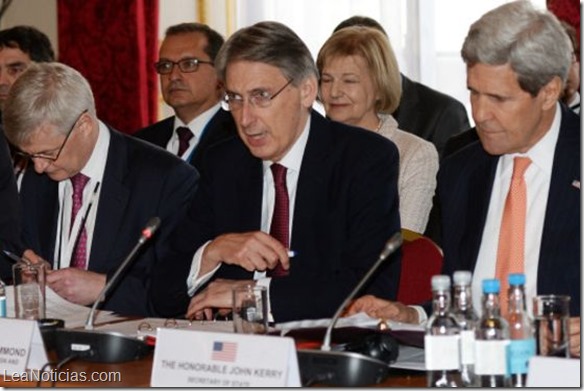 isis_conference_hammond_kerry_624x351_epa