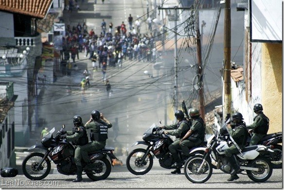 VENEZUELA-PROTESTA-900x600