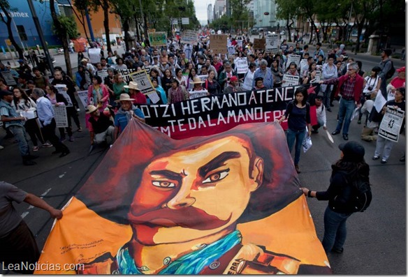 marcha mexico estudiantes iguala 4