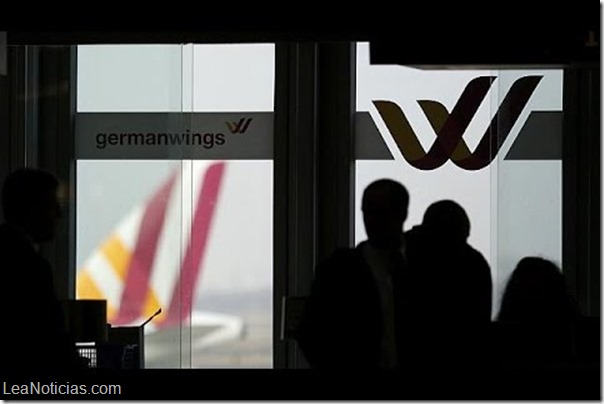 Lufthansa prometió esclarecer el caso del avión de Germanwings