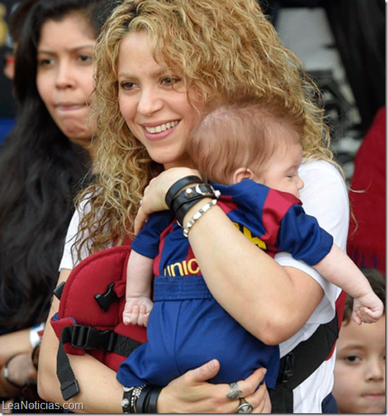 imagen-shakira-pique-559x600