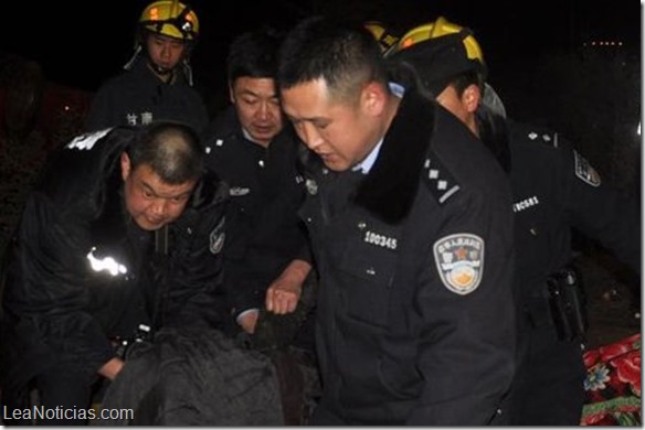 30 muertos en accidente de autobús al noroeste de China