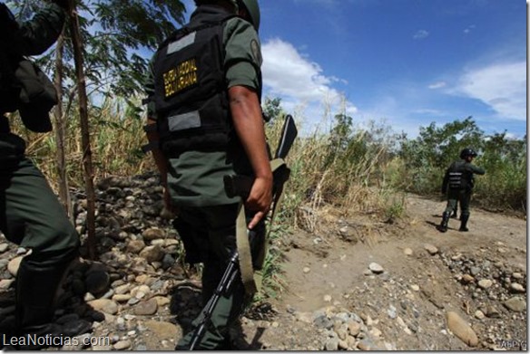 Encuentran  7 cadáveres en fosa común entre Venezuela y Colombia