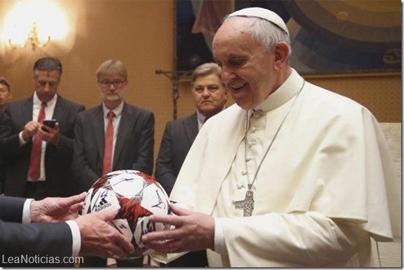 Papa Francisco defiende el valor del deporte para la sociedad