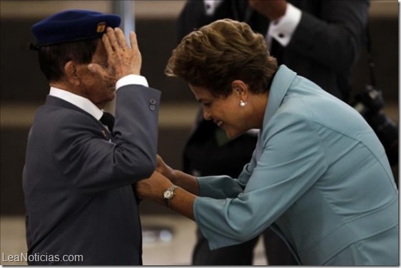 Rousseff condecora combatientes brasileños de la II Guerra Mundial