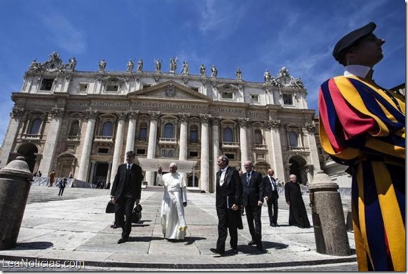 Vaticano anuncia acuerdo con Palestina apoya solución de dos Estados