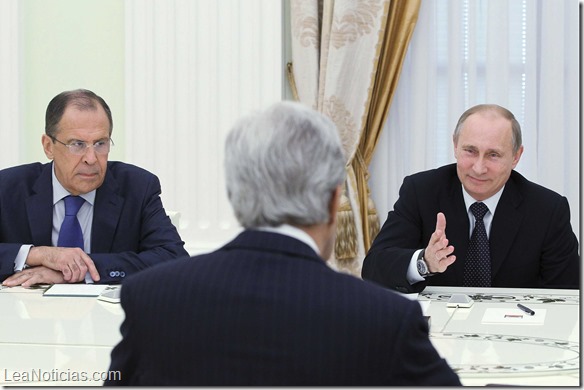 Vladimir Putin y John Kerry comienzan reunión en Sochi