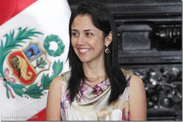Esposa de Humala descartó haber recibido dinero del Estado venezolano