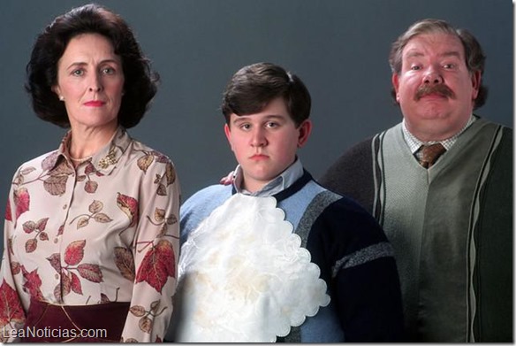 J. K. Rowling revela por qué los Dursley odiaban a Harry Potter