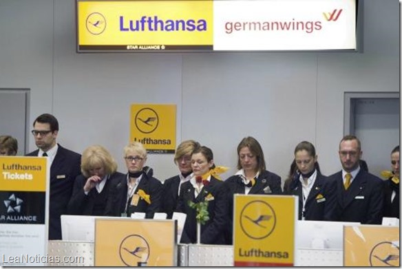 Lufthansa ofrece 25 mil euros a familias de víctimas del Germanwings