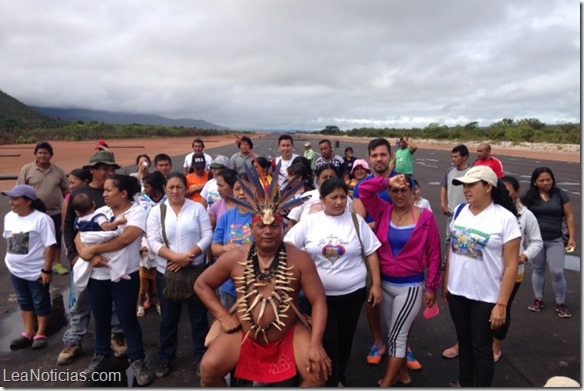 Pemones mantienen protesta por minería ilegal en Canaima