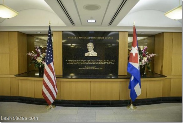 EEUU y Cuba restablecen relaciones diplomáticas y abren embajadas