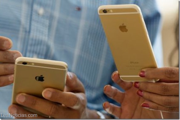 Empresa fabricó 40 mil iPhones falsos