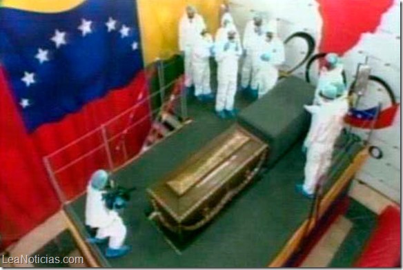 Exhumación de Simón Bolívar Una maldición adelantada