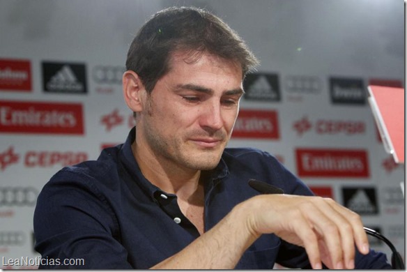 Iker Casillas se despide entre lágrimas tras 25 años en el Real Madrid
