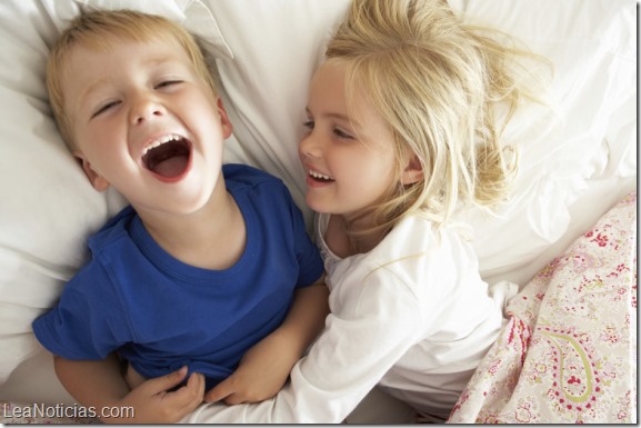 Por qué no puede hacerte cosquillas a ti mismo Por qué no puede hacerte cosquillas a ti mismo