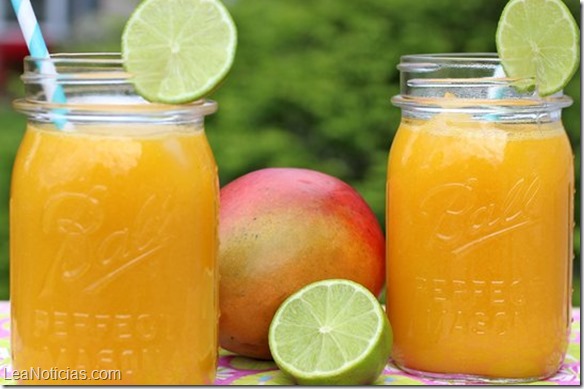 Prepara una limonada con mango