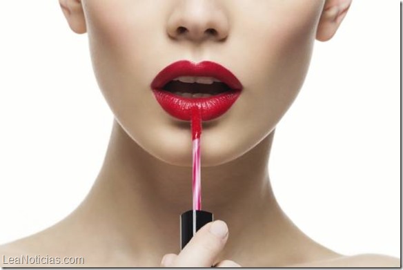 Cómo agrandar los labios con maquillaje