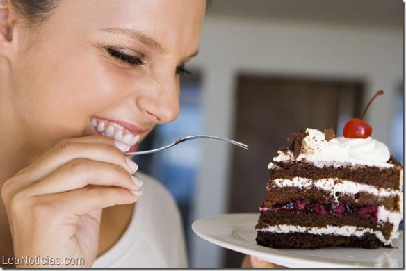 Por qué queremos postres dulces después de comer