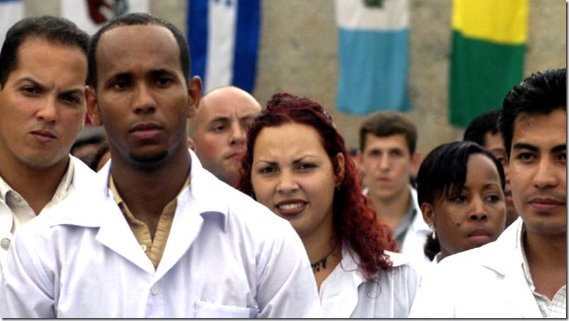 ¡Prefieren Cuba! Más de un millar de médicos cubanos han huido de Venezuela