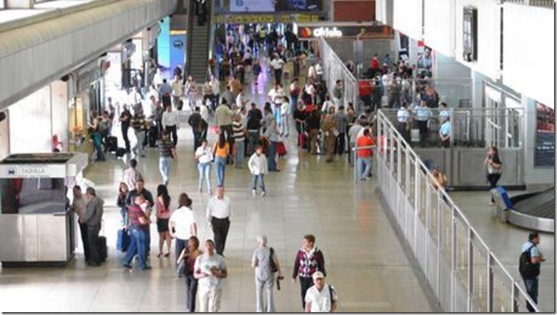 Los aeropuertos de Maiquetía y La Chinita son los peores de Suramérica