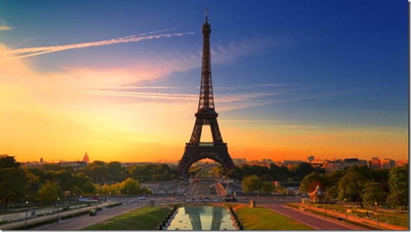 Los colores nacionales de Francia iluminarán tres días la Torre Eiffel