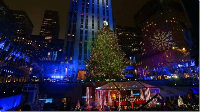 Nueva York entra en modo Navidad con el encendido de su emblemático árbol