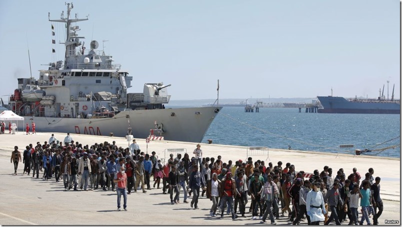 Un millón de migrantes llegaron a Europa por tierra y mar en 2015