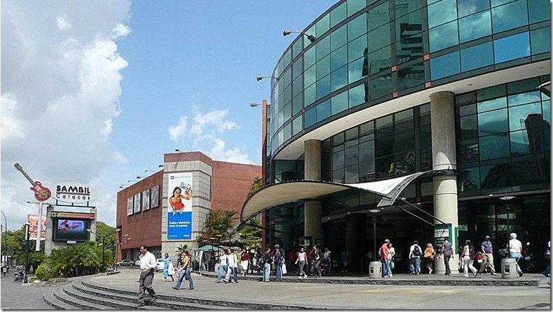 Centros Comerciales en Venezuela trabajarán de 12 del mediodía a 7 de la noche