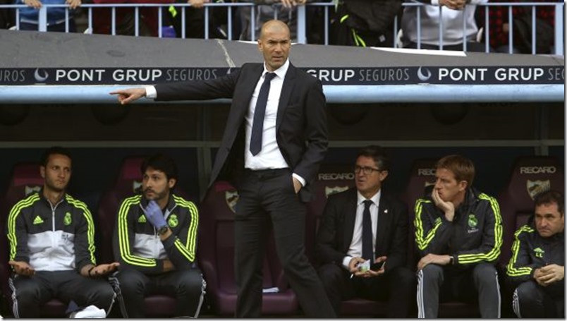 Zidane admitió que es bien difícil que el Real Madrid gane el título de la Liga española